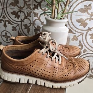 Cole Haan Mens Zerogrand Leather Brown Tan Wingtip Sneakers Size 8.5